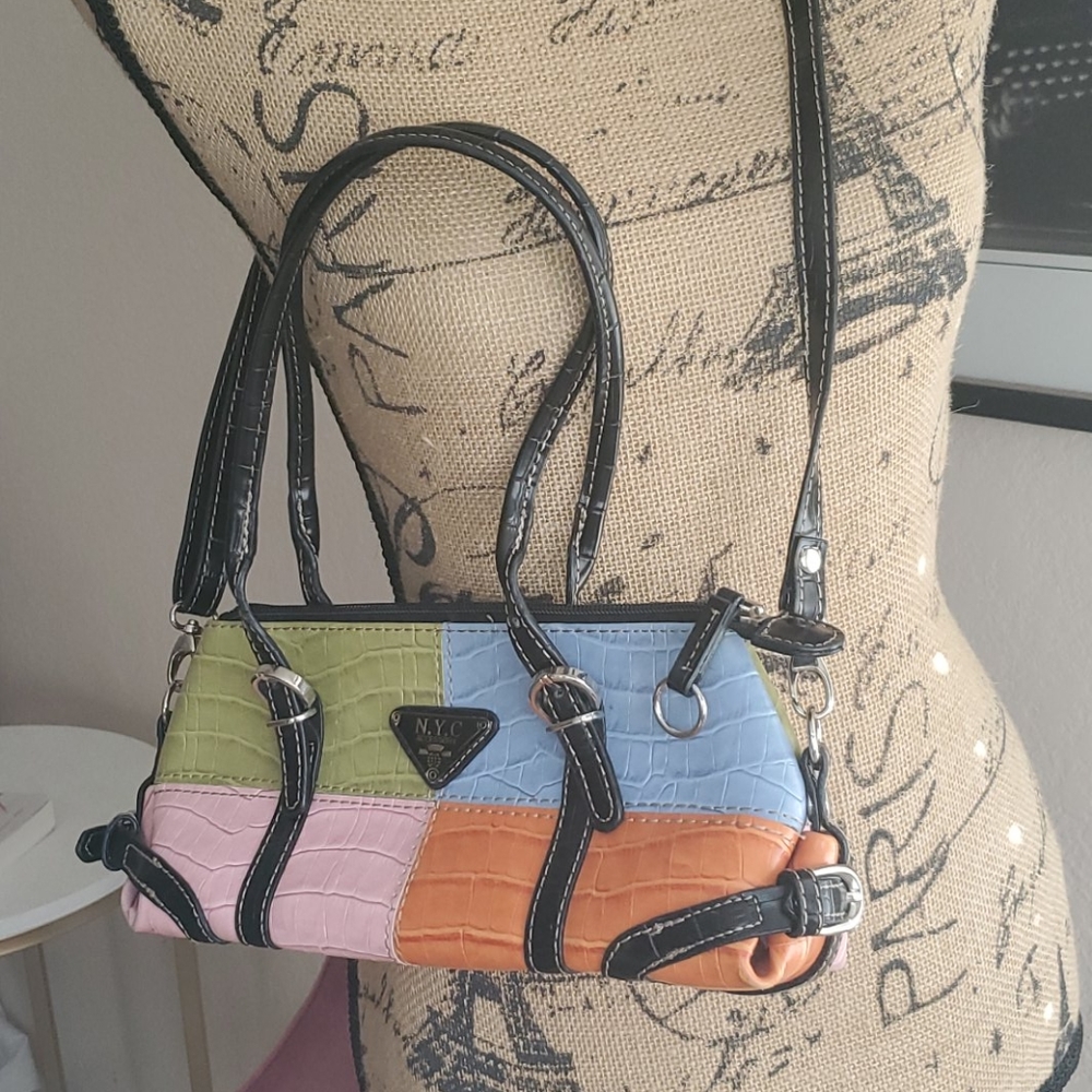 Color block purse - Picture 2 of 4
